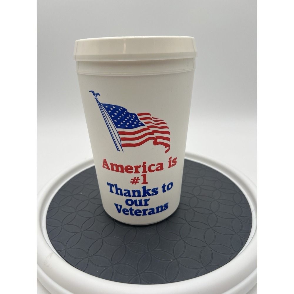 Aladdin America Is #1 Thanks to Our Veterans Insulated Travel Mug Cup USA VTG